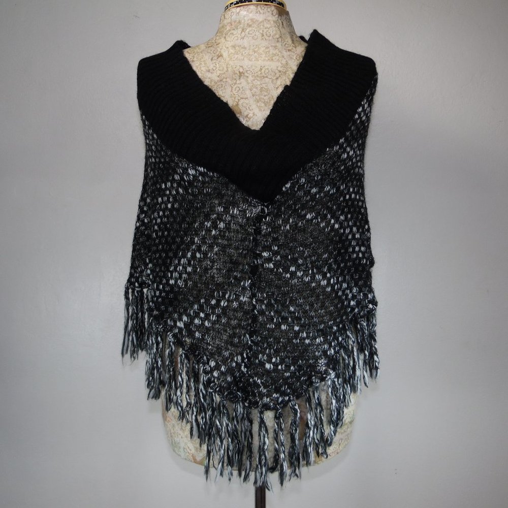 Stella Star Knit Poncho